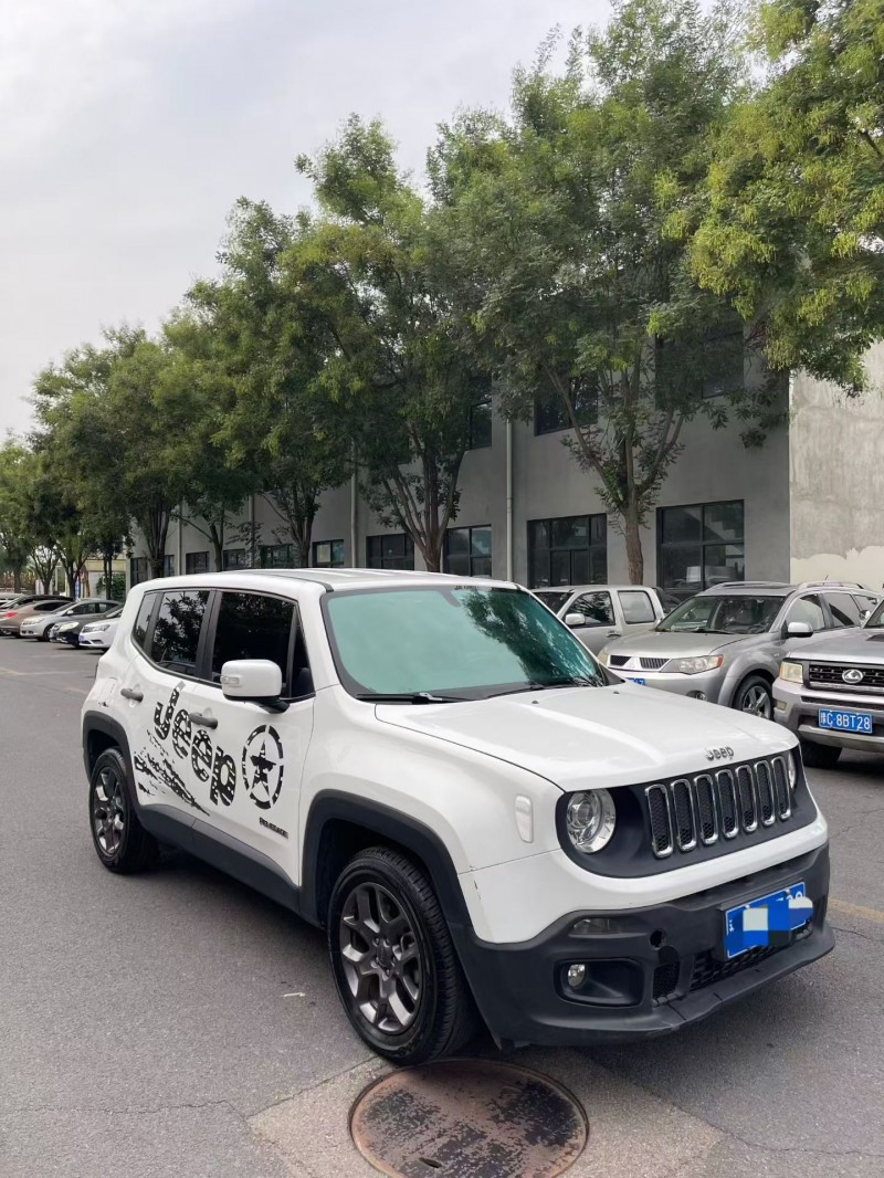 洛阳18年Jeep自由侠2