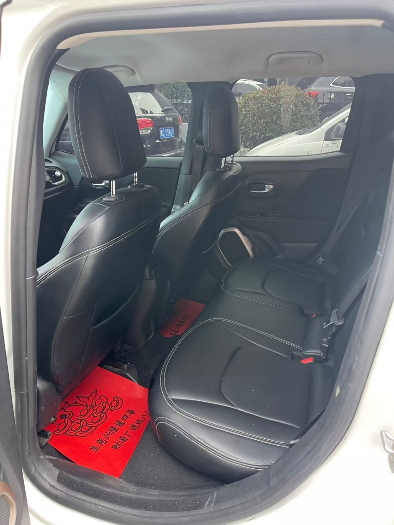 洛阳18年Jeep自由侠6