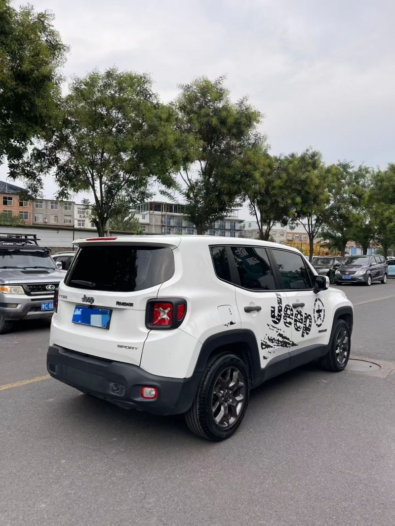 洛阳18年Jeep自由侠8