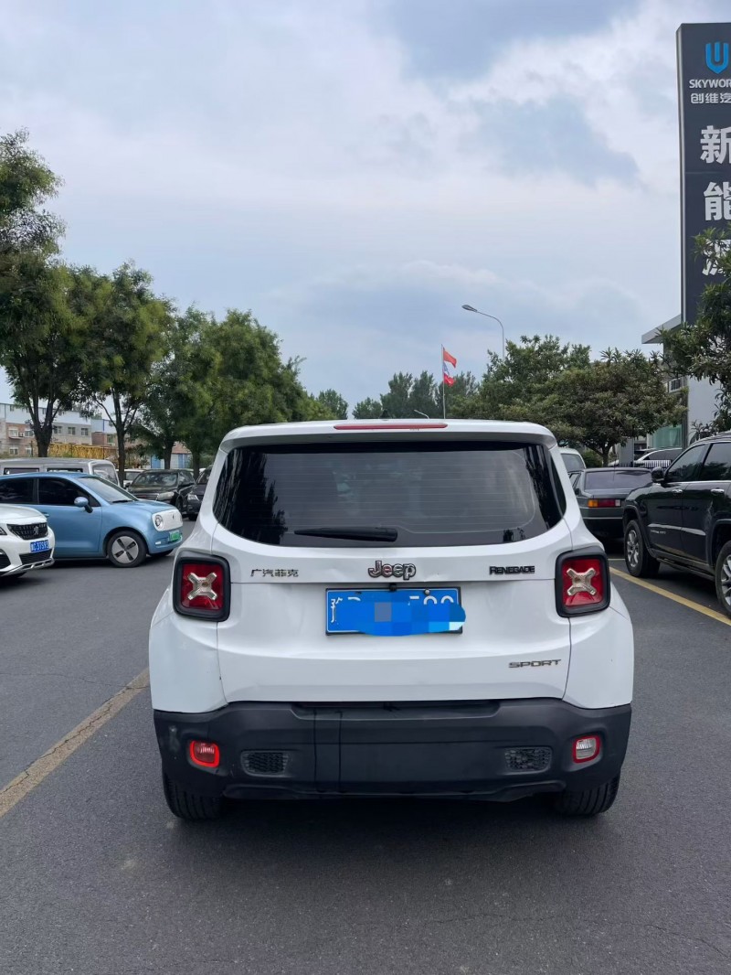 洛阳18年Jeep自由侠9