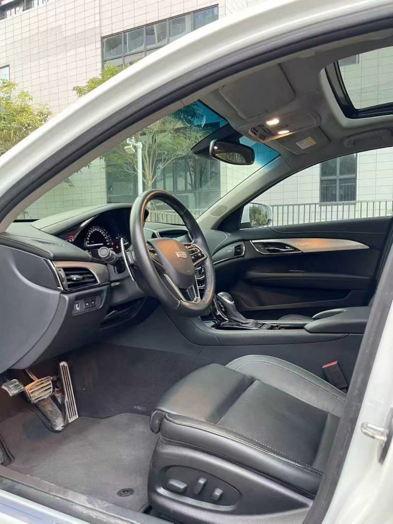 佛山17年凯迪拉克ATS4