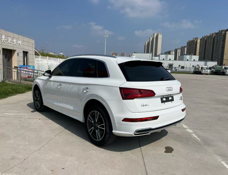 淮安21年奥迪Q58