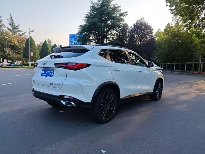 西安21年长安汽车欧尚8