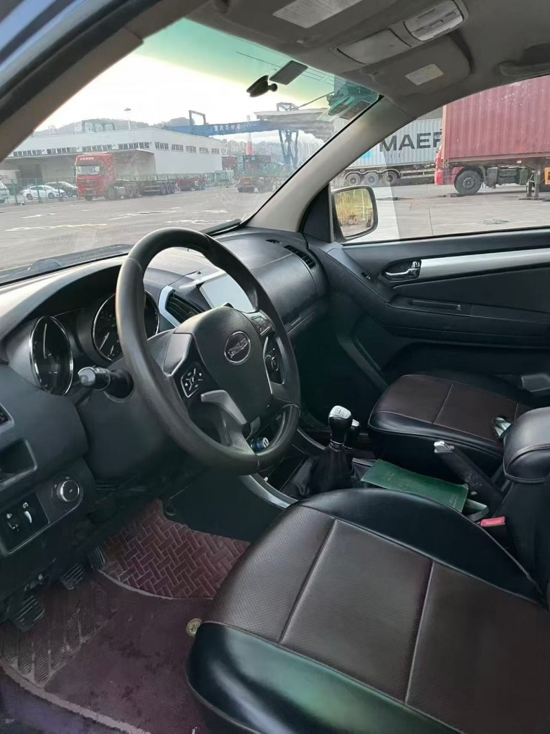 重庆19年五十铃皮卡5