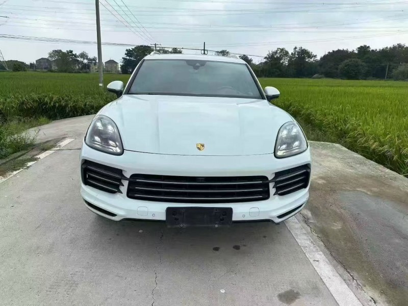 温州19年保时捷卡宴1