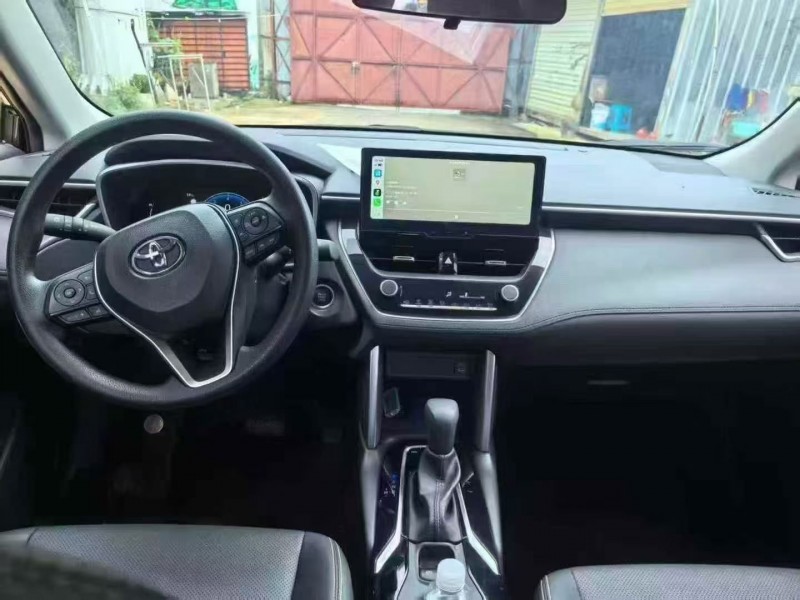 思茅24年丰田锋兰达4