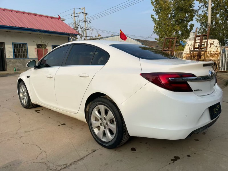 焦作17年别克君威8