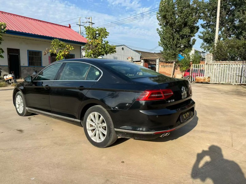 焦作17年大众迈腾8