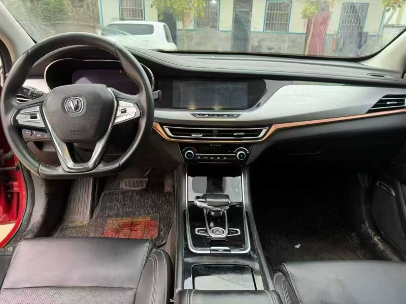 焦作19年长安汽车逸动5