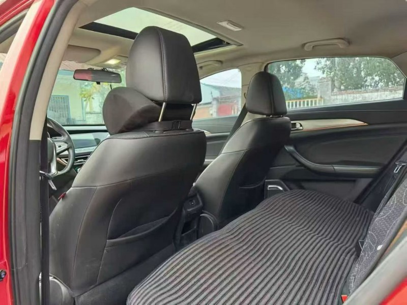 焦作19年长安汽车逸动6