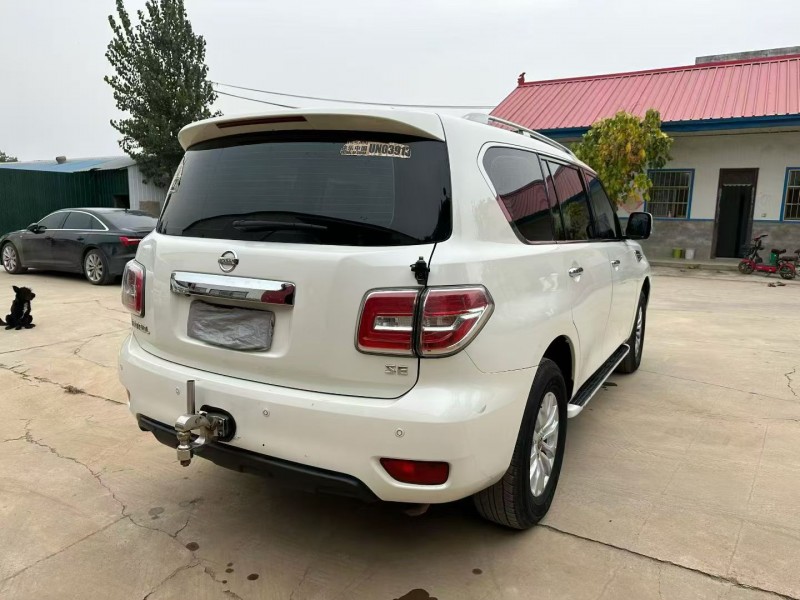 焦作17年日产途乐8