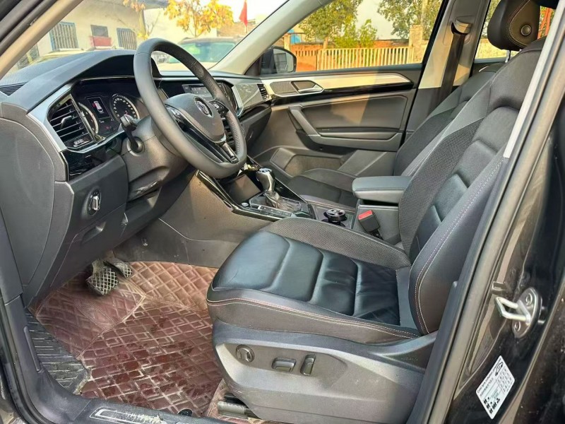 焦作19年大众探岳4