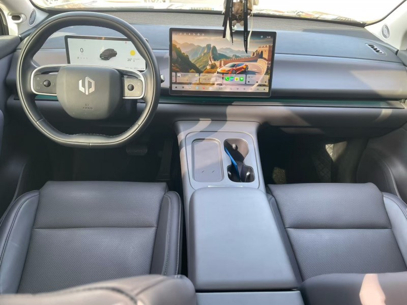 焦作24年零跑汽车C165