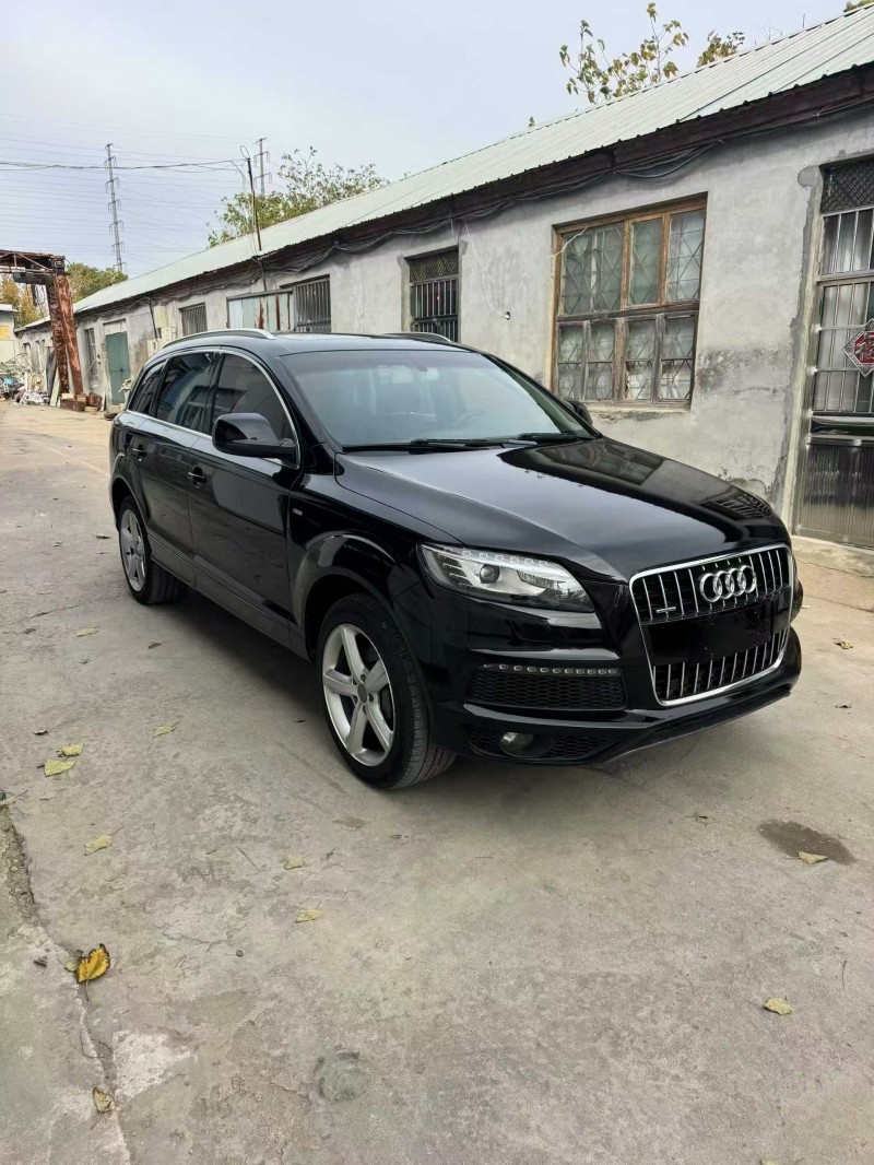 济宁15年奥迪Q73