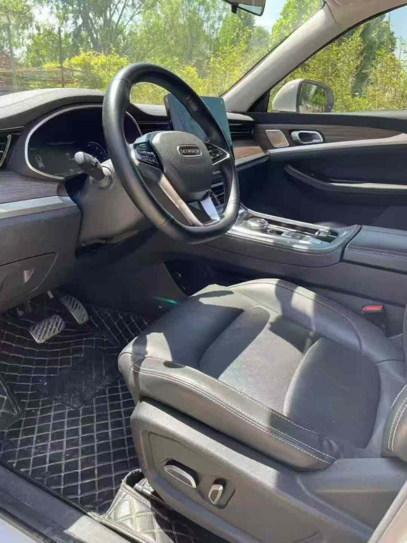 保定23年创维EV65