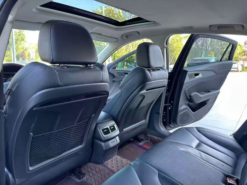 泰安23年红旗H55