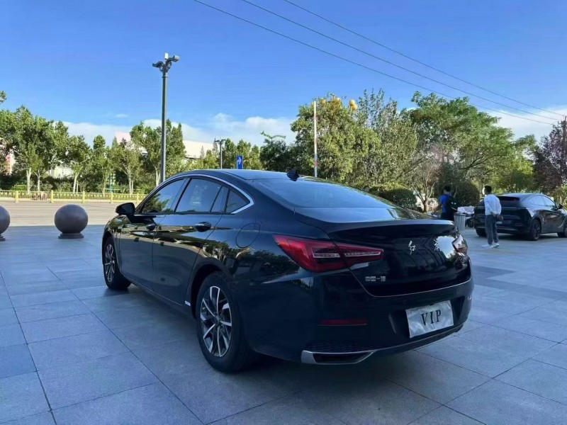 泰安23年红旗H58