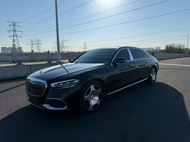 郑州24年奔驰迈巴赫S级2