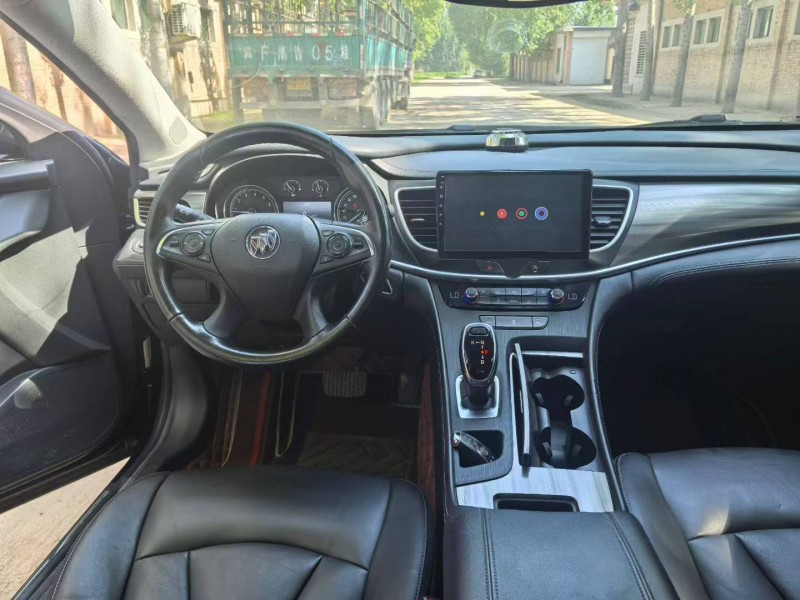 保定20年别克君越7