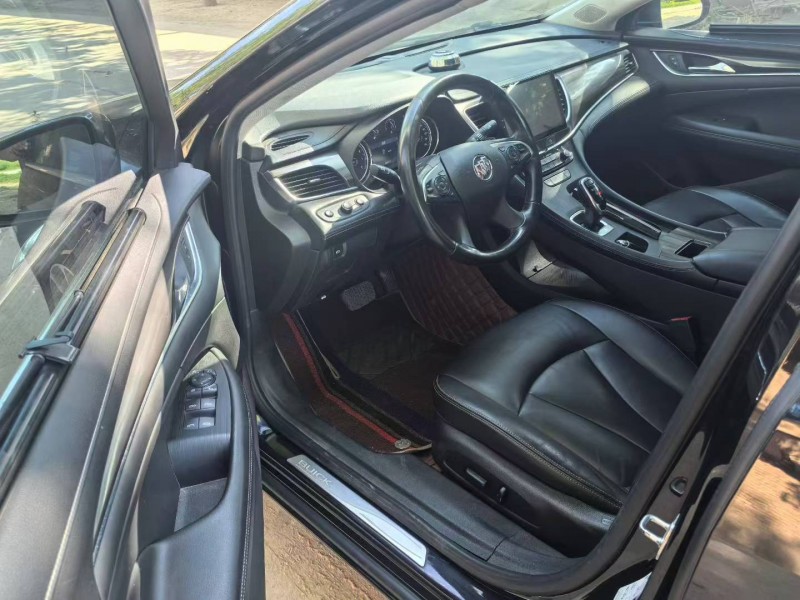 保定20年别克君越8