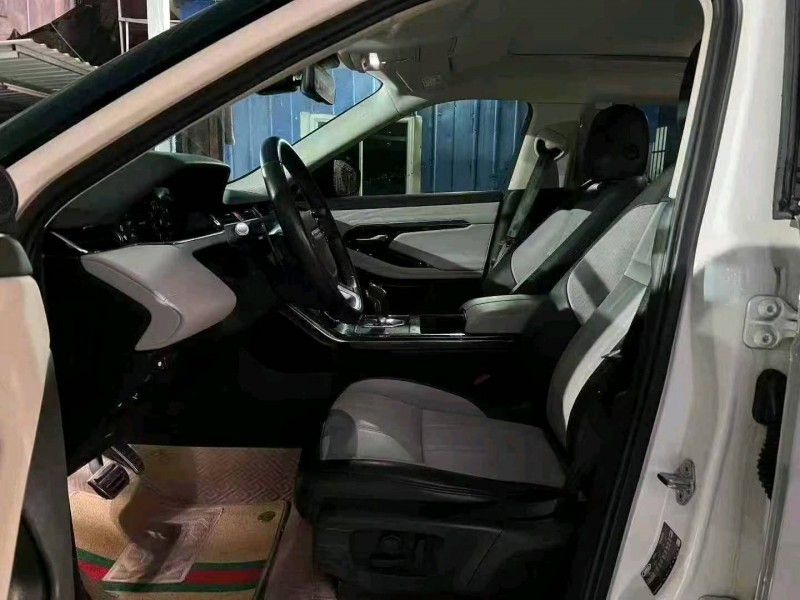 江门20年路虎极光3