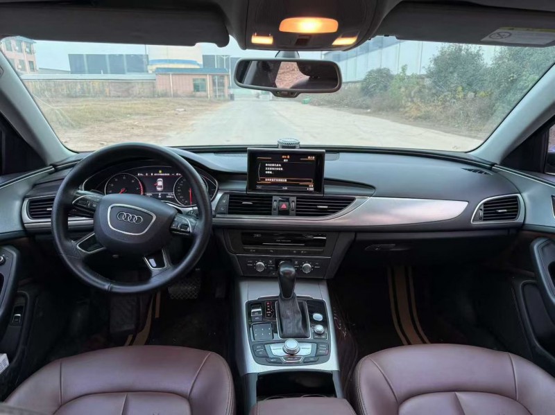 广州16年奥迪A6L8