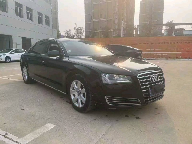 合肥14年奥迪A8L3