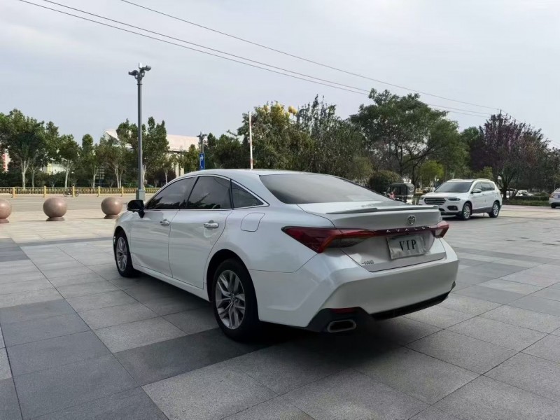 淄博20年丰田亚洲龙9