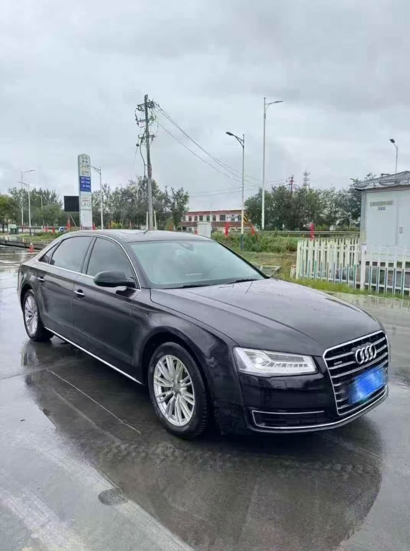 济南15年奥迪A8L2