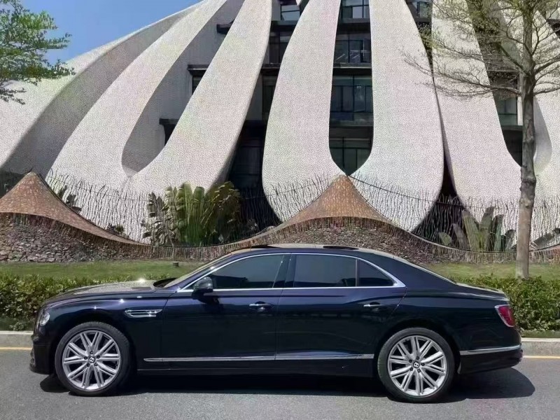 深圳23年宾利飞驰7