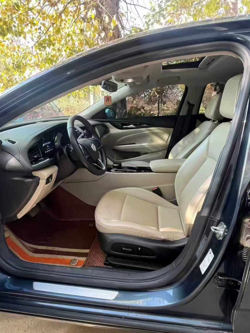 保定21年别克君威5