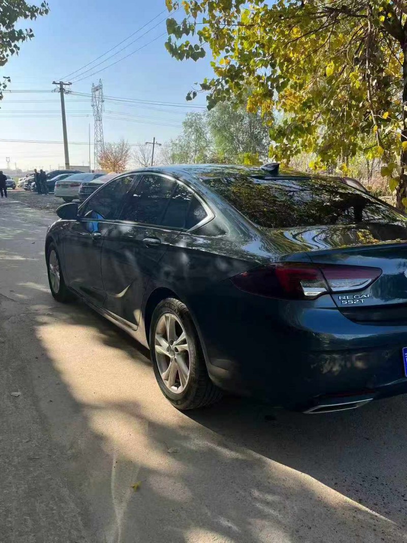 保定21年别克君威6