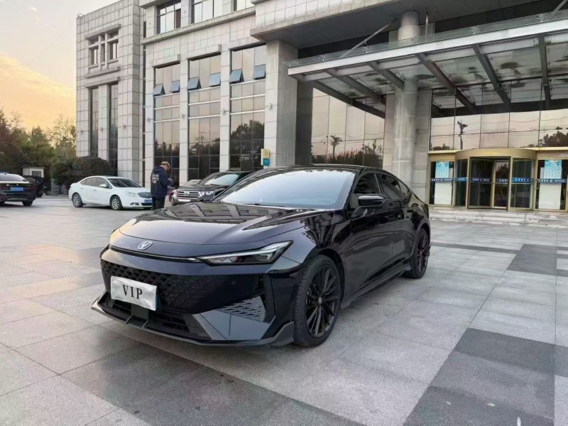 威海24年长安汽车UNI2