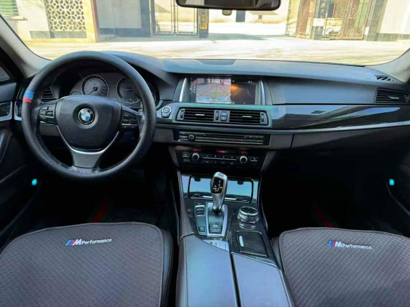 保定14年宝马5系8