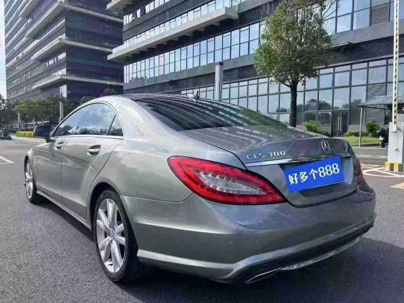 东莞14年奔驰GLS8