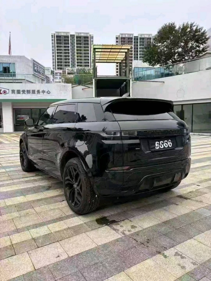 南昌23年路虎极光7