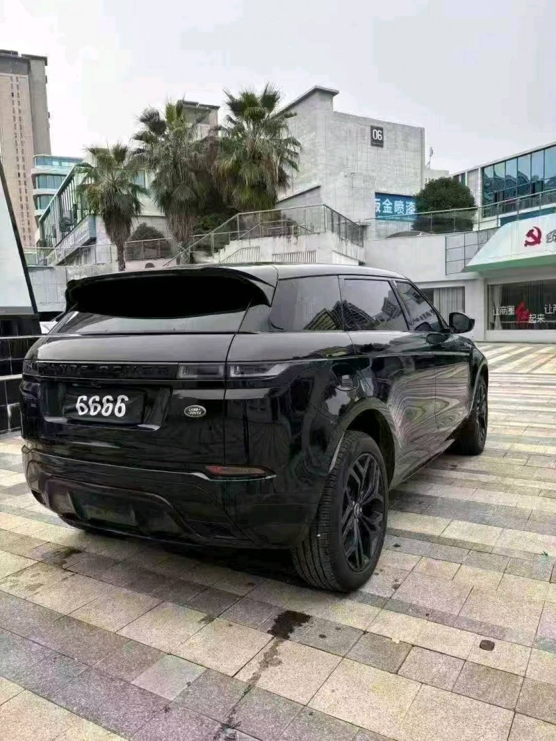 南昌23年路虎极光8