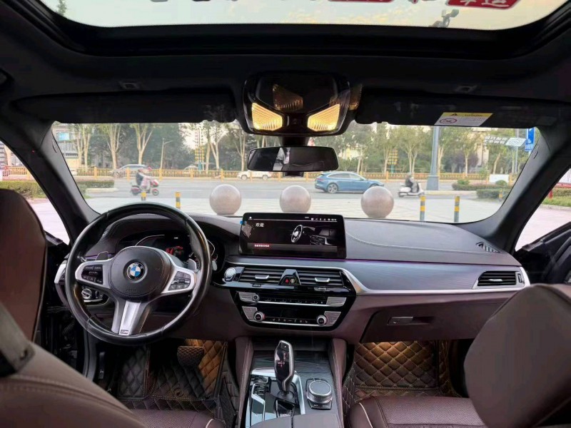 东营21年宝马5系5