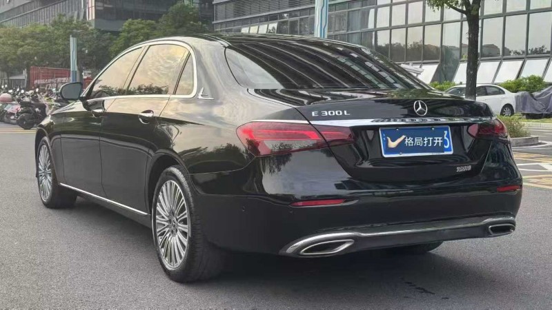 东莞22年奔驰E8