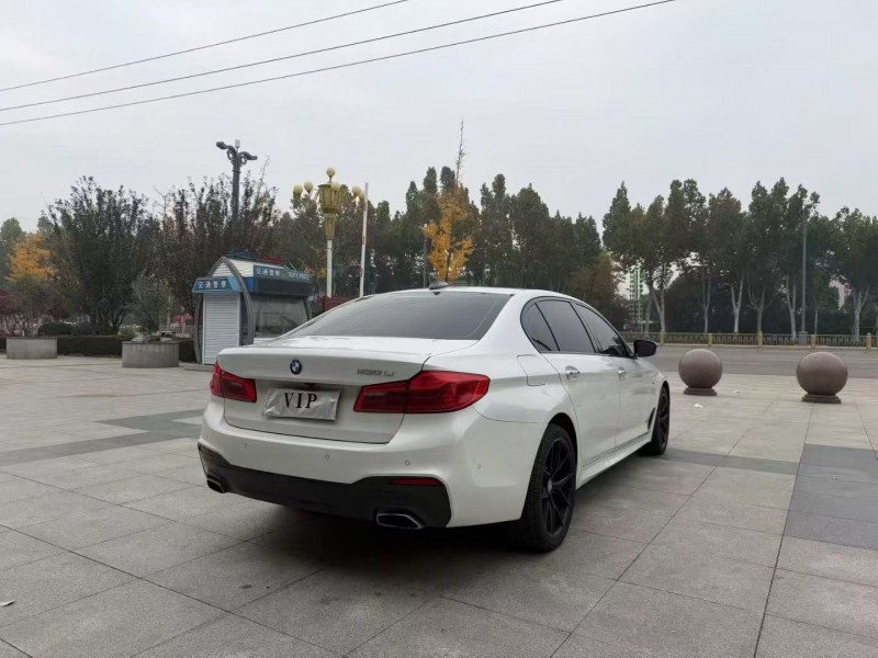 东营18年宝马5系9