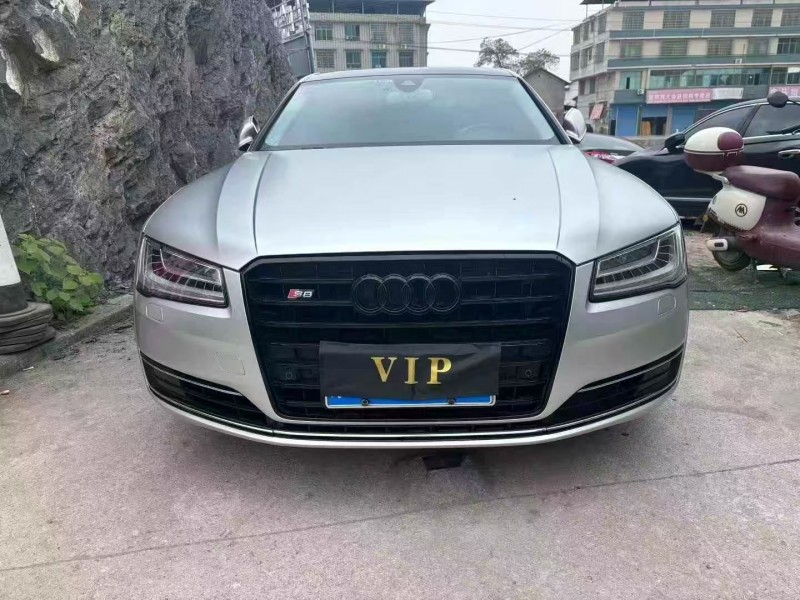 湘潭15年奥迪A8L1