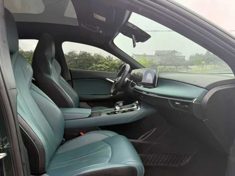 六盘水24年名爵76