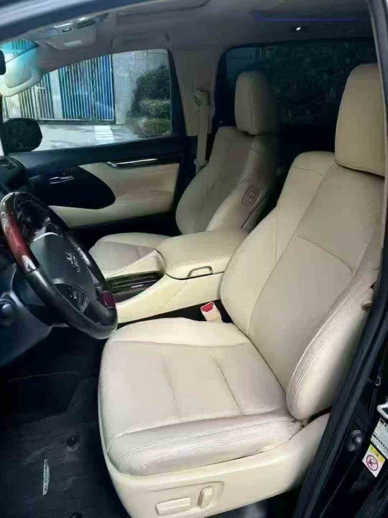 徐州18年丰田埃尔法4