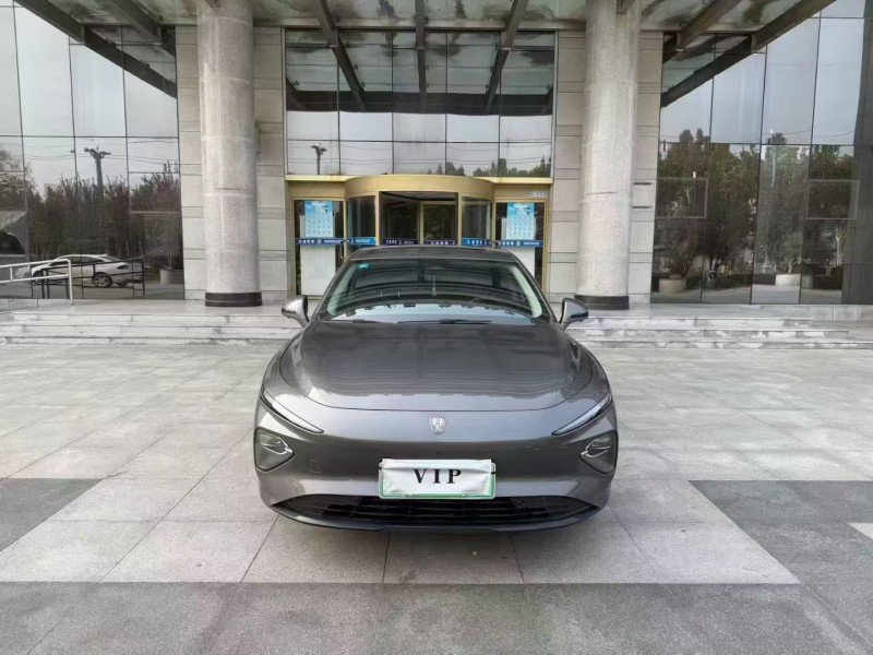 济宁23年荣威D71