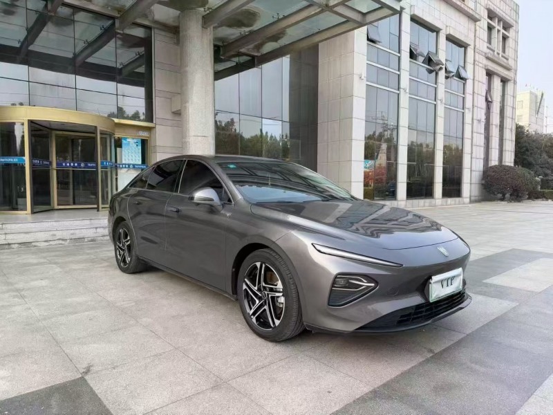 济宁23年荣威D72