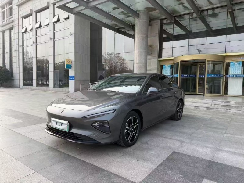 济宁23年荣威D73