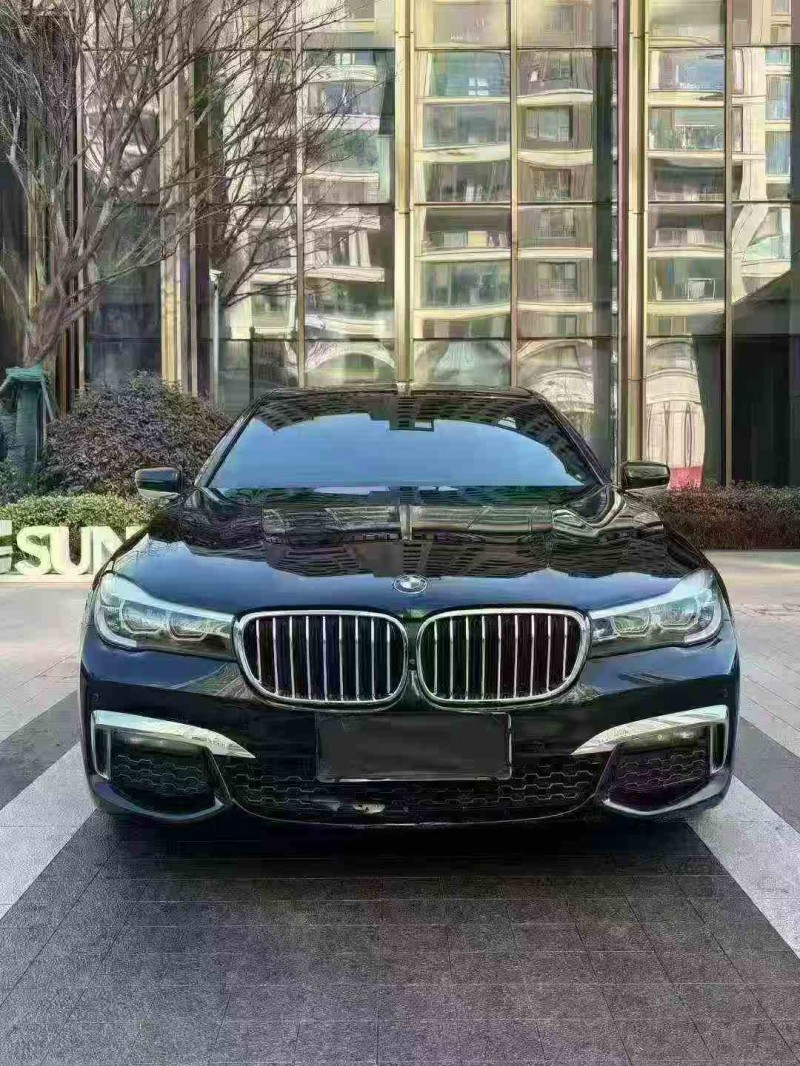 徐州19年宝马7系1