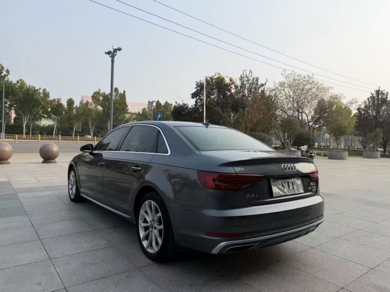 枣庄19年奥迪A4L8