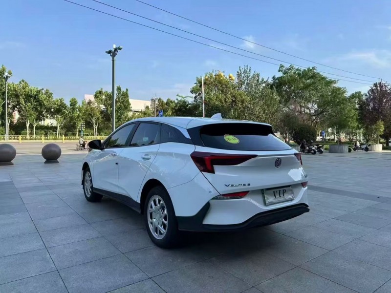 淄博25年别克微蓝6