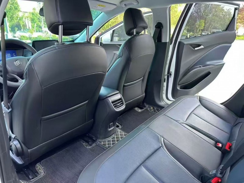 淄博25年别克微蓝7